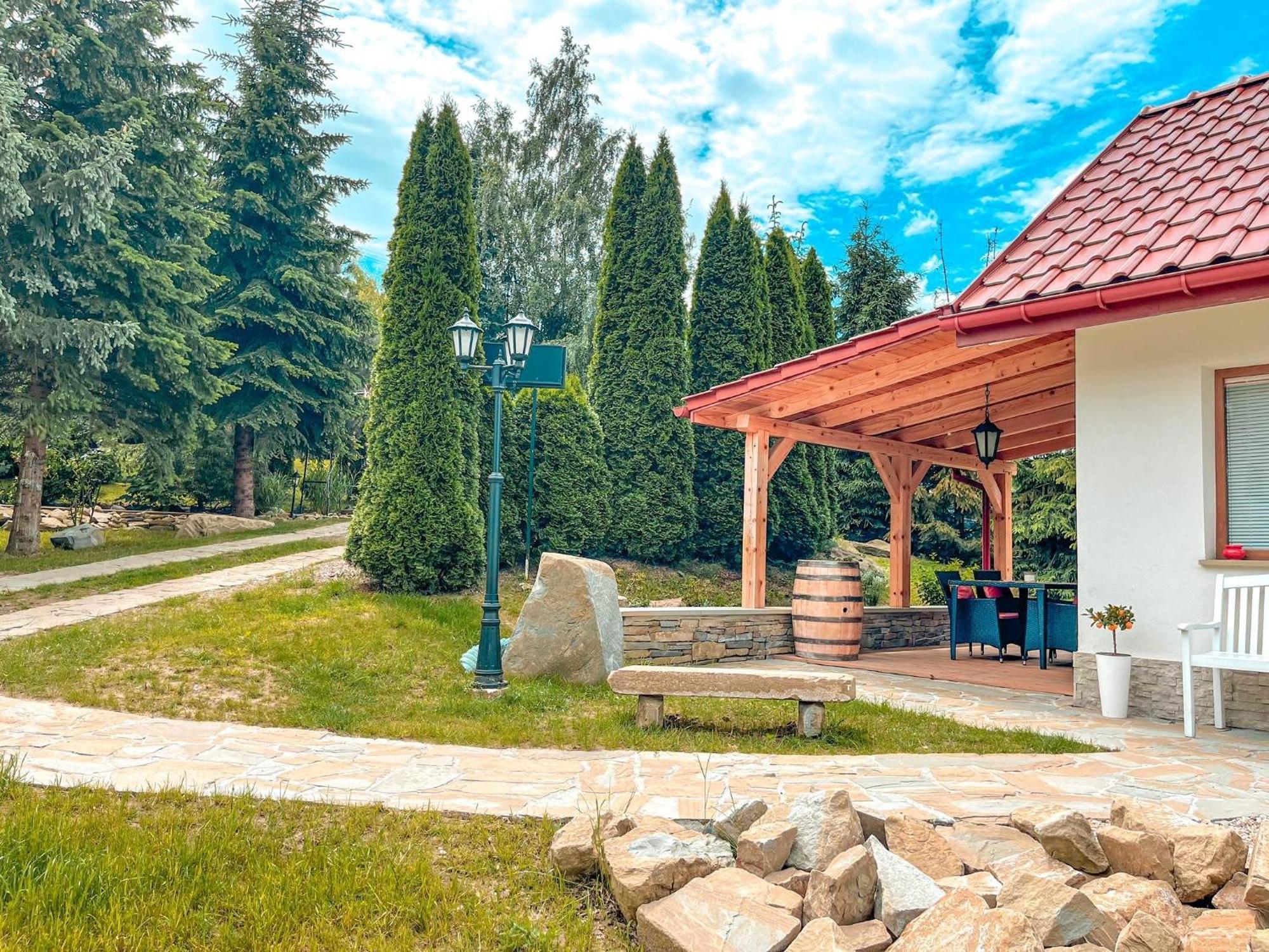 Forrest House Jacuzzi & Sauna Jasienica  Luaran gambar