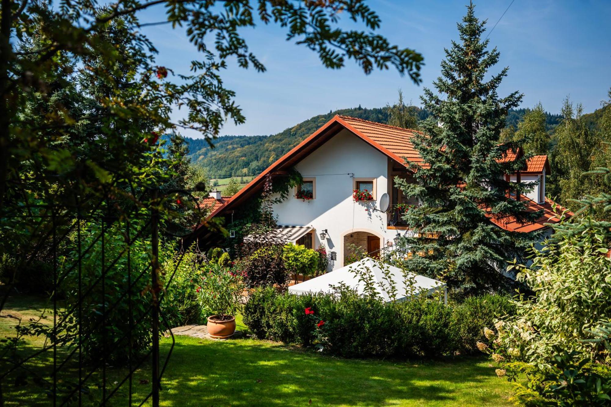 Forrest House Jacuzzi & Sauna Jasienica  Luaran gambar