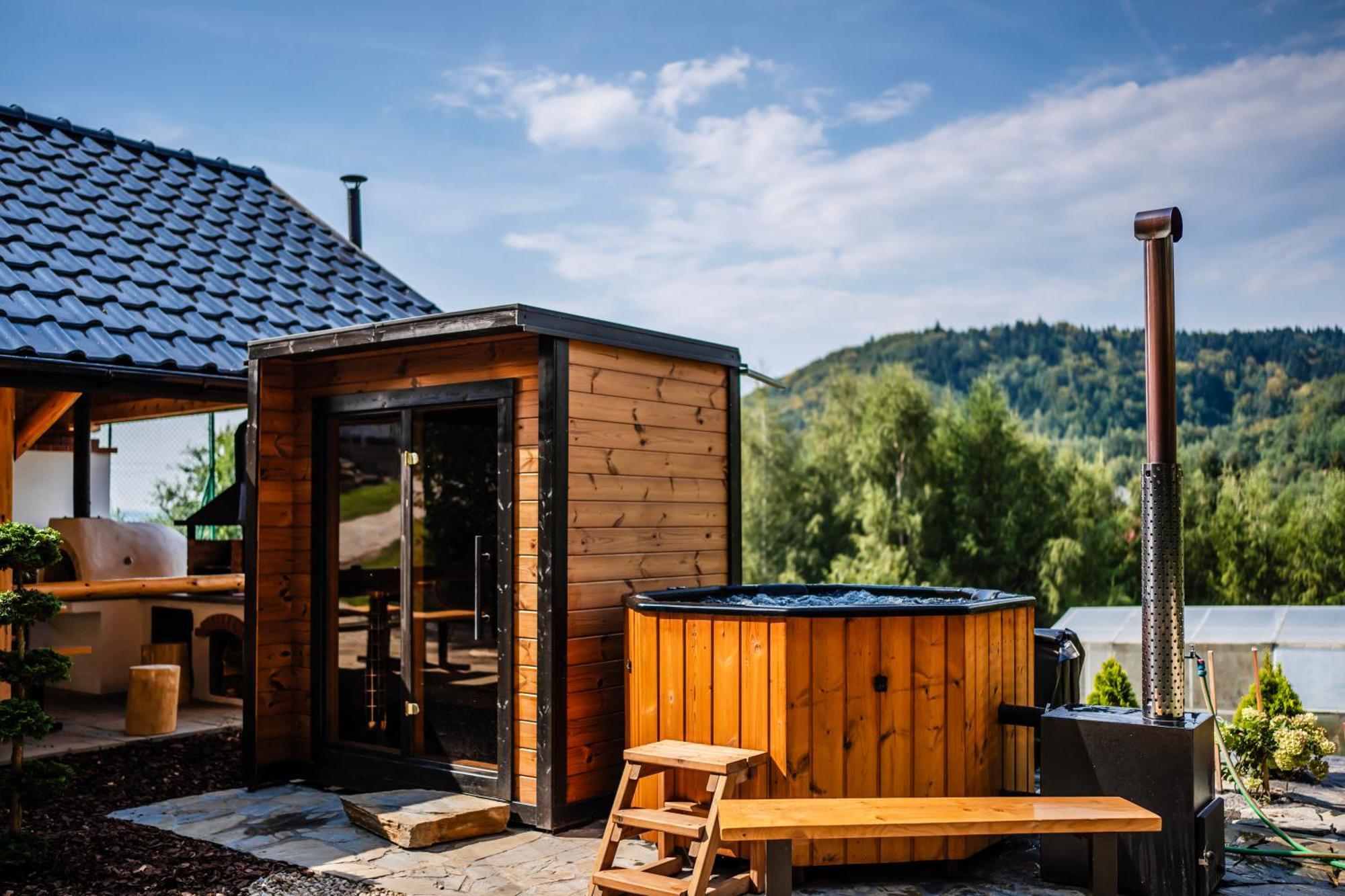 Forrest House Jacuzzi & Sauna Jasienica  Luaran gambar